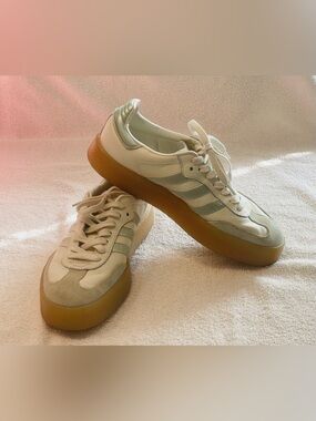 adidas Samba Sneakers with Sage/Silver Accents & Gum Platform Sole | Size 8.5
